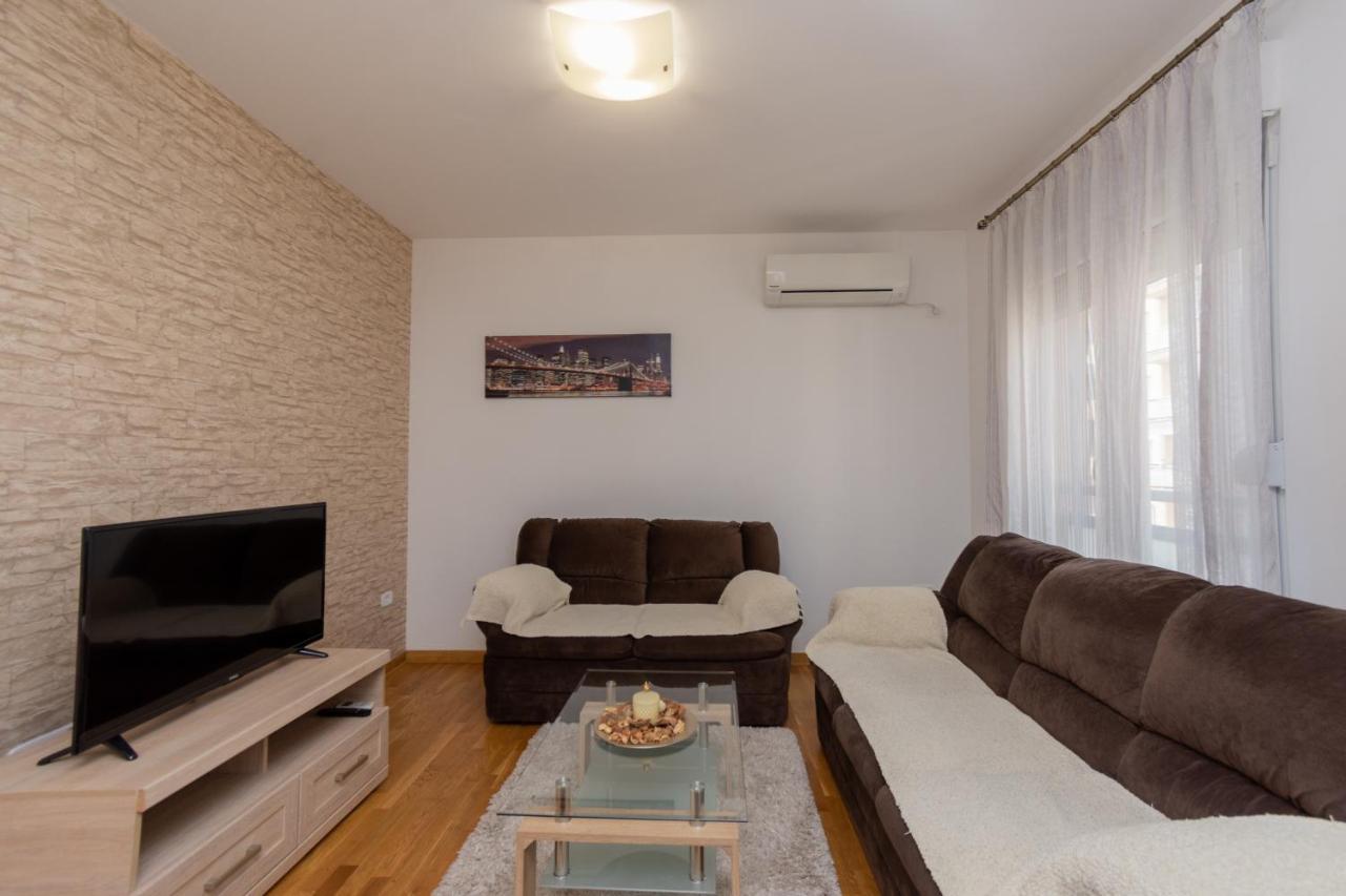 City Compass Apartment 2 Podgorica Eksteriør bilde