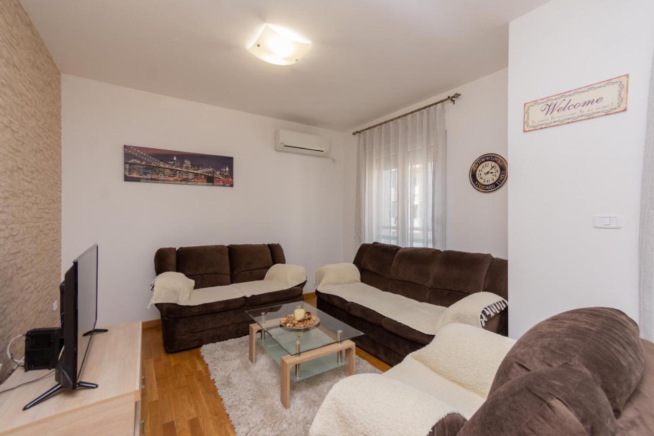 City Compass Apartment 2 Podgorica Eksteriør bilde