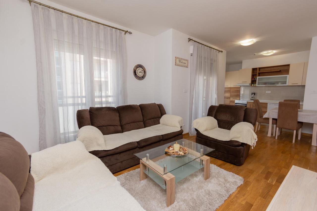 City Compass Apartment 2 Podgorica Eksteriør bilde