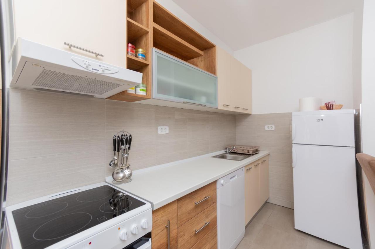 City Compass Apartment 2 Podgorica Eksteriør bilde