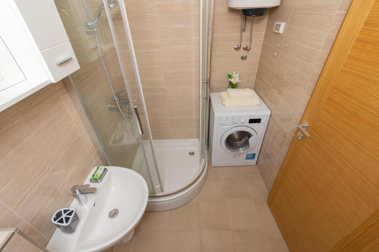 City Compass Apartment 2 Podgorica Eksteriør bilde