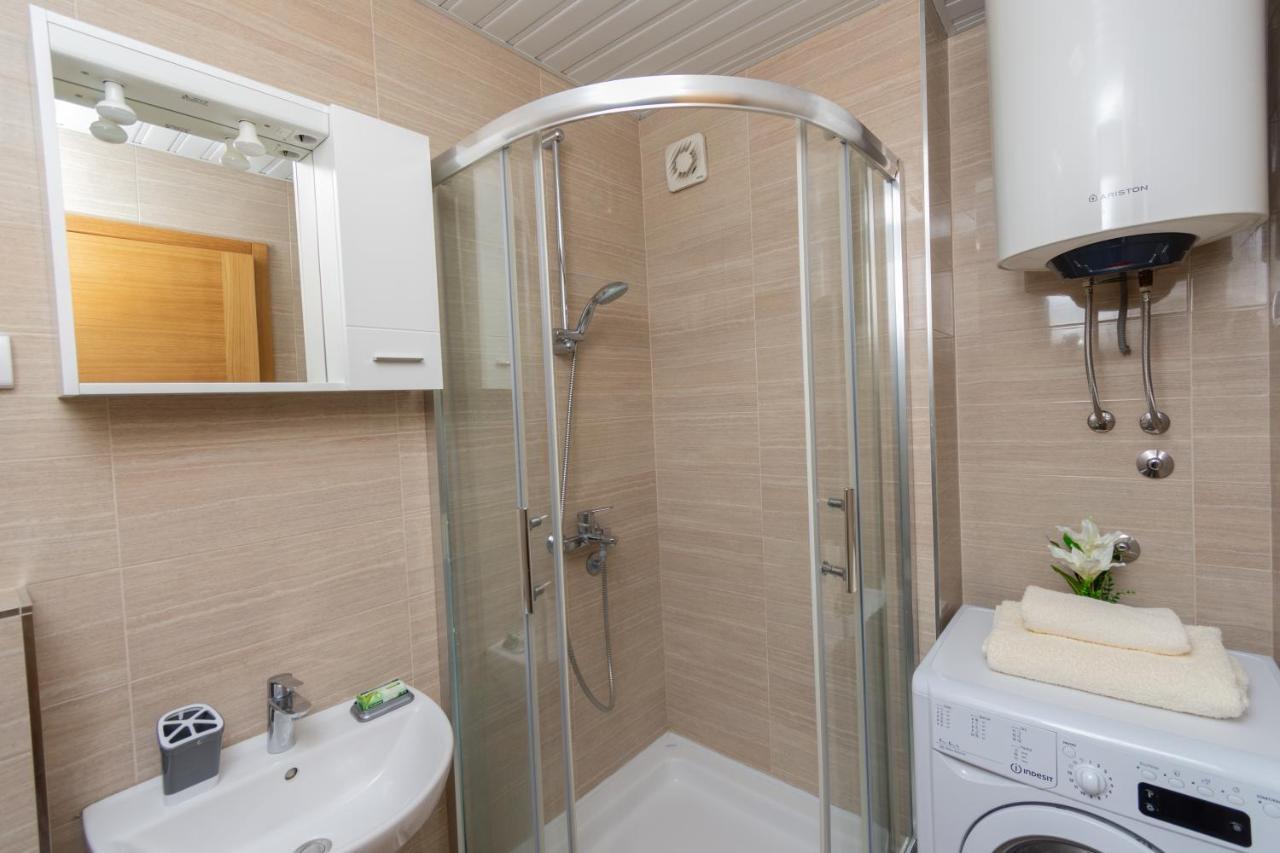 City Compass Apartment 2 Podgorica Eksteriør bilde